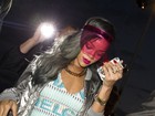 Rihanna usa visual futurista após show na Noruega