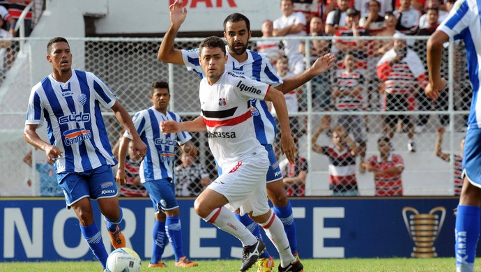 santa cruz x csa (Foto: Aldo Carneiro / Pernambuco Press)