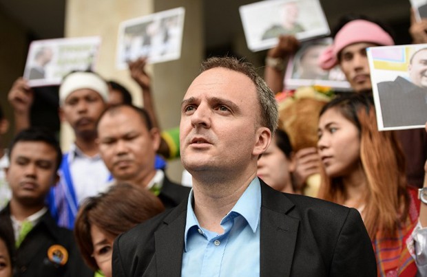 Andy Hall é atuante defensor dos direitos humanos na Tailândia (Foto: Lillian Suwanrumpha/AFP)