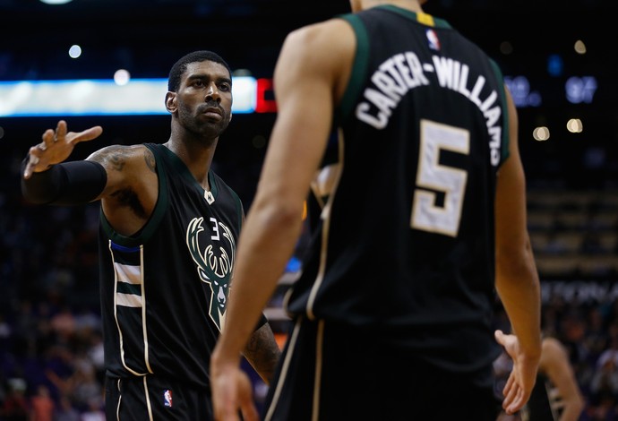 Milwaukee Bucks não se intimidou fora de casa contra os Suns (Foto: Christian Petersen / Getty Images Sport)