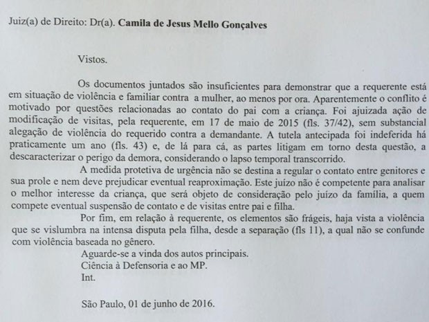 Decisão da juíza negando medida protetiva para Fernanda (Foto: Reprodução)