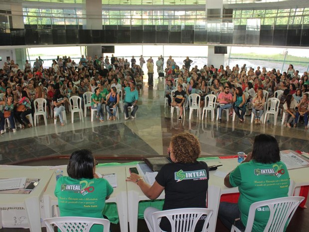 Assembléia dos servidores da Educação Municipal de Maceió opta pelo encerramento da greve (Foto: Ascom / Sinteal)