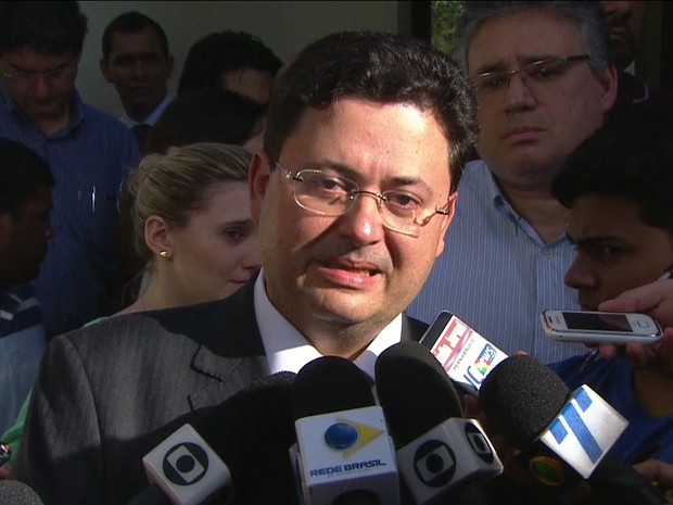 Antonio Campos, irmão de Eduardo Campos  (Foto: Reprodução GloboNews)