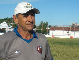 Danilo Augusto, técnico do Tiradentes (Foto: Thaís Jorge)