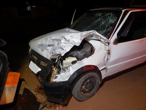 Motorista do veículo disse à polícia que perdeu controle da direção (Foto: Perícia Técnica Científica/Divulgação)