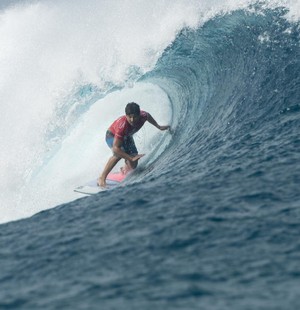 Italo Ferreira round 1 Teahupoo surfe (Foto: Divulgação/WSL)