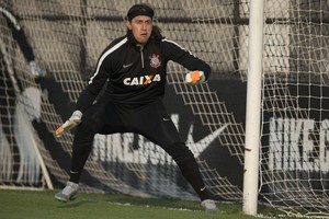 Cássio se recupera de edema na coxa e pode enfrentar o Oeste no sábado