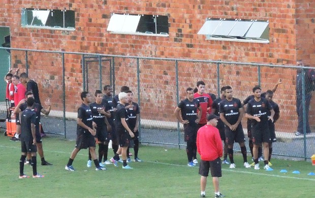 Flamengo treino Pinheiral (Foto: Cahê Mota)