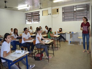 Alunos em sala de aula (Foto: Magda Oliveira/G1)