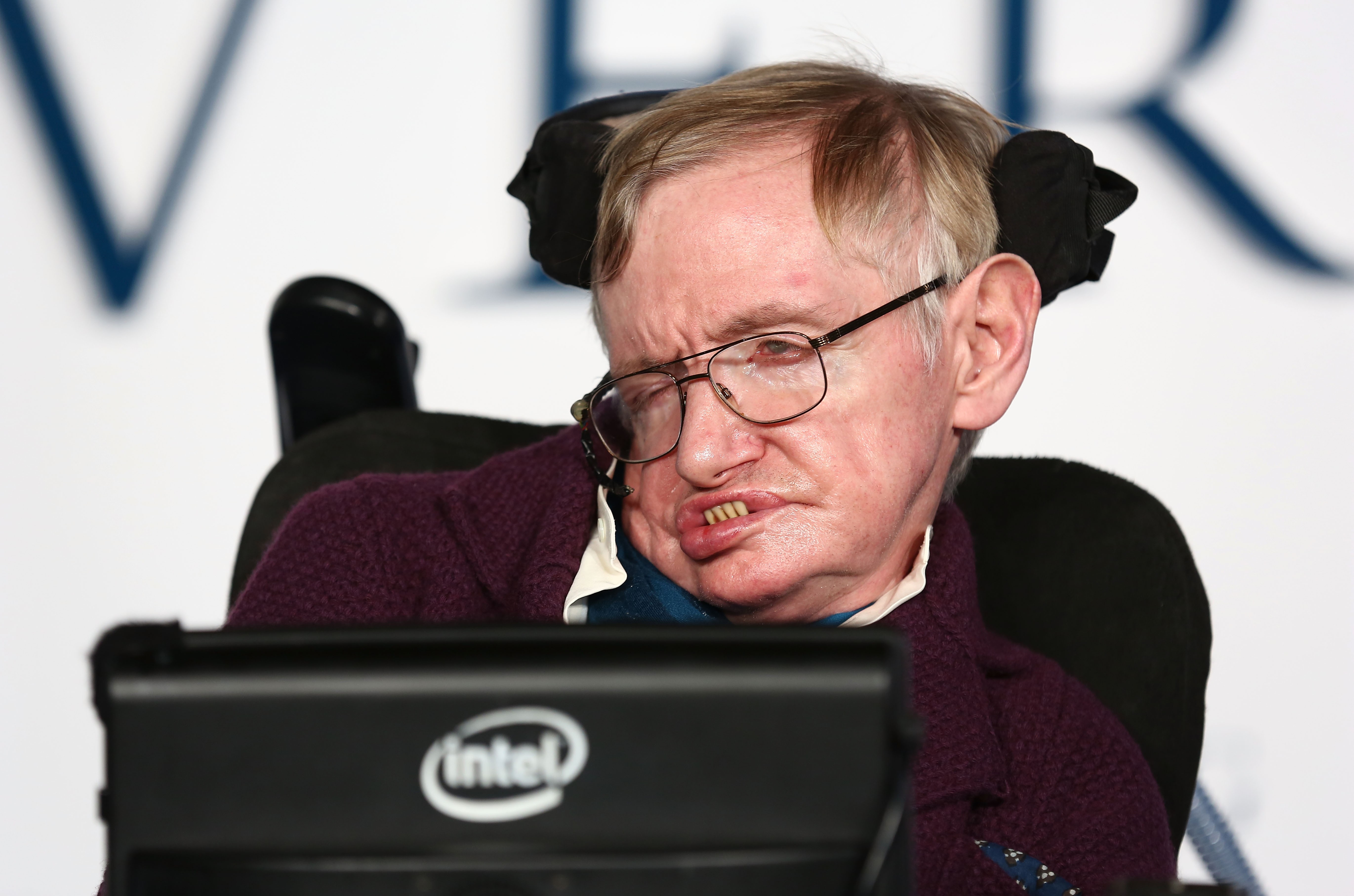 Hawking Dá Conselho Para Quem Tem Depressão
