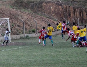 Picos 3 x 2 Caiçara (Foto: Emanuele Madeira/GLOBOESPORTE.COM)