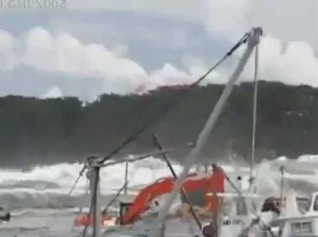 Vídeo mostra chegada de tsunami na costa das Ilhas Salomão (Foto: Reprodução)