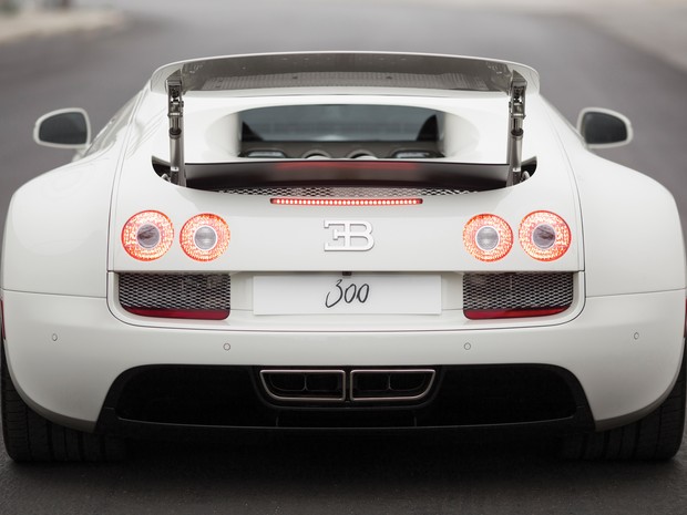 Bugatti Veyron 16.4 Super Sport 300 (Foto: Patrick Ernzen/RM Sothebys)