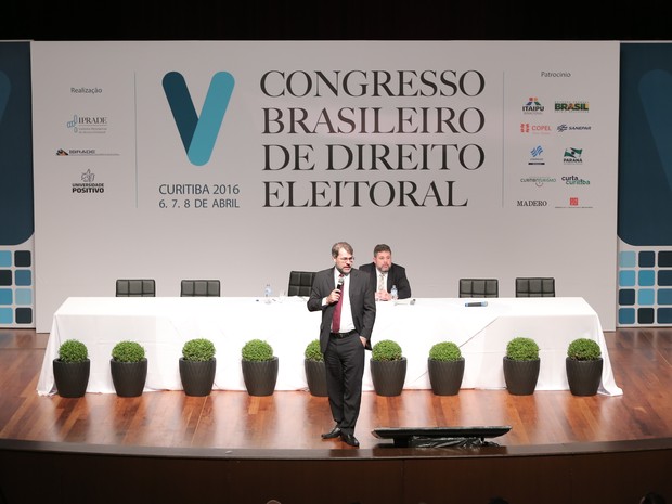Dias Toffoli participou do V Congresso Brasileiro de Direito Eleitoral, em Curitiba, nesta sexta (8) (Foto: Divulgação / Assessoria de imprensa)