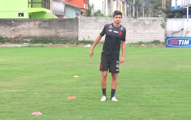 MAttheus, treino do Flamengo (Foto: Thiago Lima / Globoesporte.com)