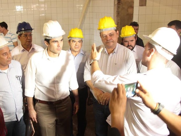 Ministro da Pesca visita entidades, obras e feira relacionadas à pesca em Santarém, acompanhado do prefeito Alexandre Von (Foto: William Santos/Ccom PMS)