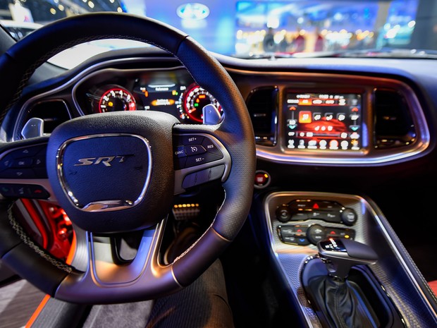 Dodge apresenta novo modelo do Dodge Hellcat no Salão do Automóvel de São Paulo 2016 (Foto: Flavio Moraes/G1)