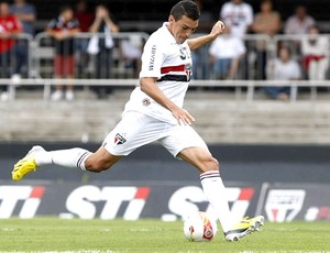 Lúcio na partida do São Paulo contra o Mirassol (Foto: Rubens Chiri / saopaulofc.net)