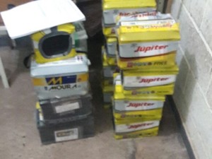 Baterias roubadas Uberaba (Foto: Polícia Civil/Divulgação)