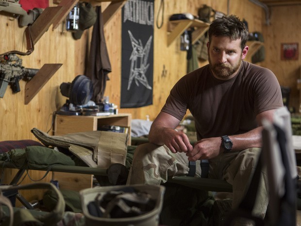 Bradley Cooper em 'Sniper americano' (Foto: Divulgação)