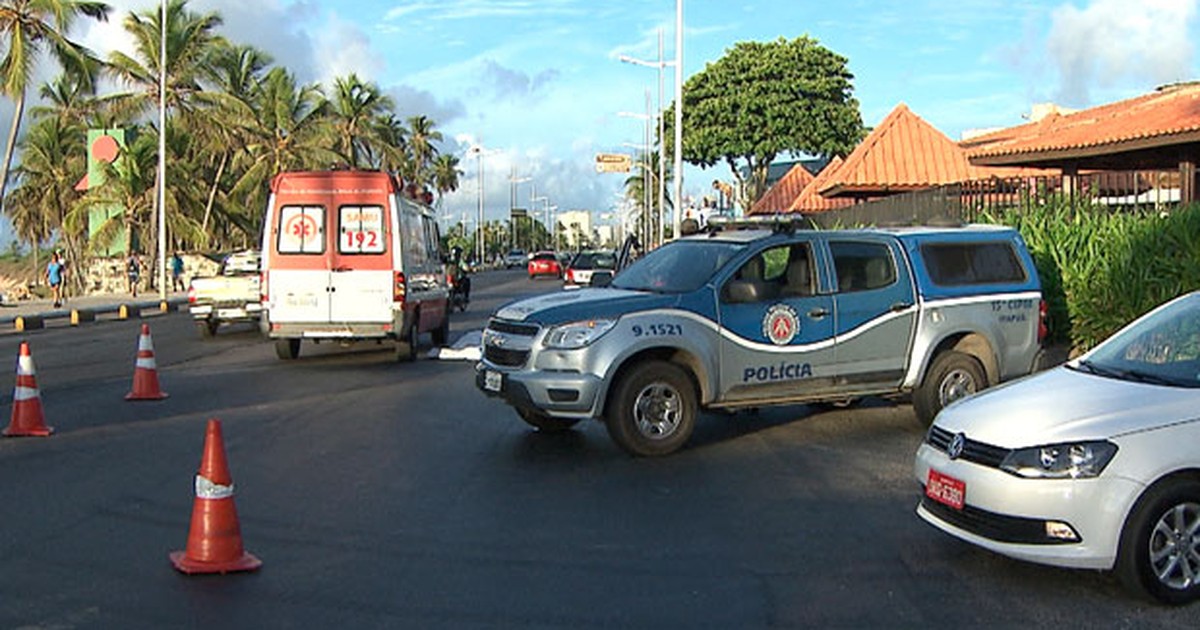 G1 Homem de 58 anos passa mal e morre no trânsito de Salvador