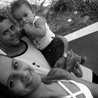 Renatinha Maravilha com a família (Foto: Reprodução/Instagram)