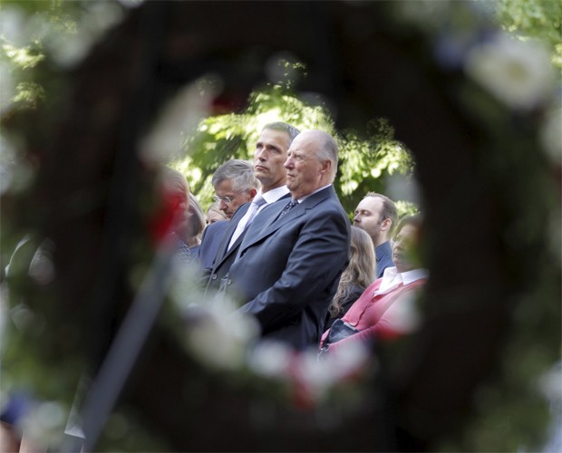 Primeiro ministro e rei da Noruega (Foto: REUTERS/Berit Roald/NTB Scanpix/Pool)