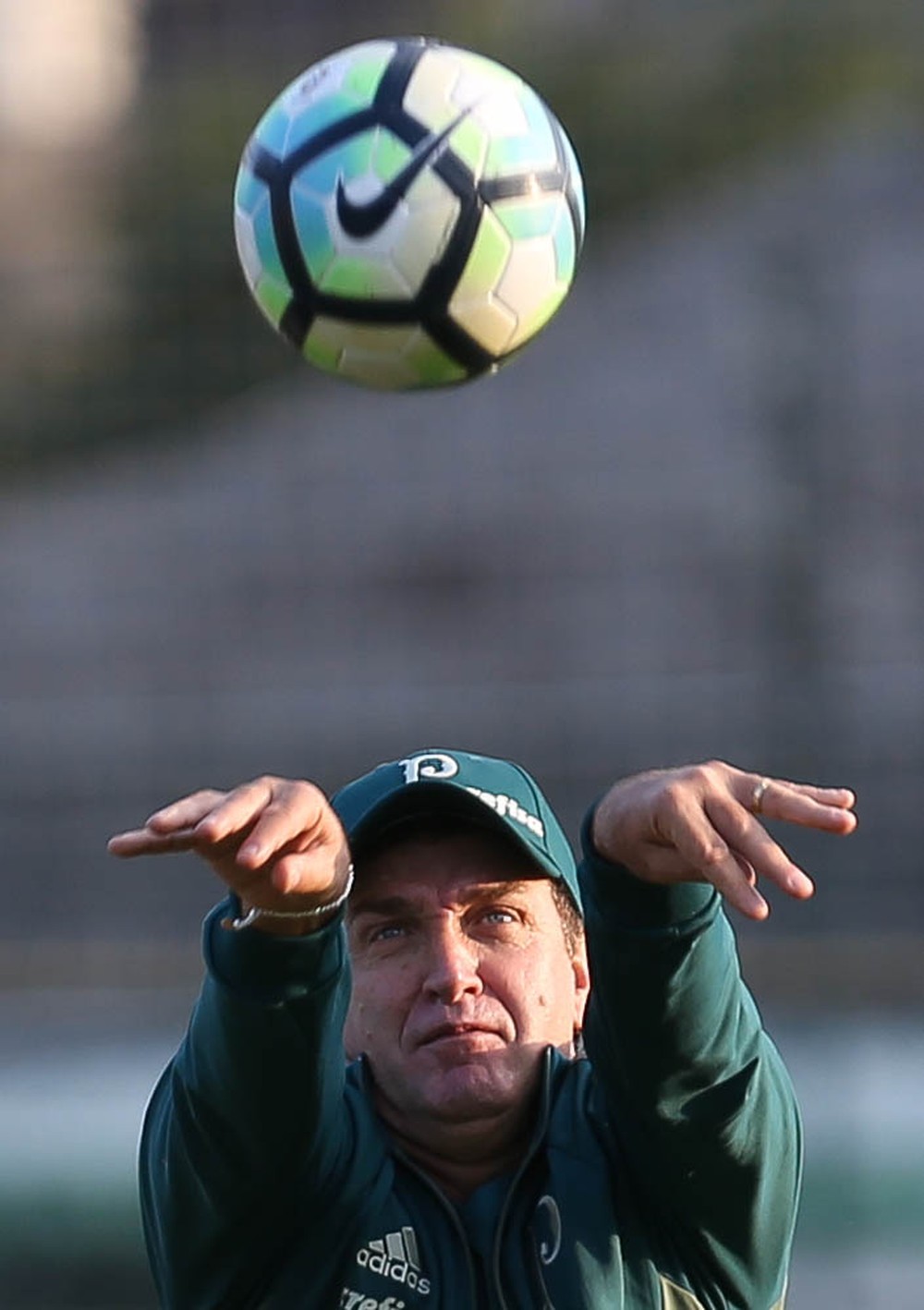Após quatro dias com Cuca, bola parada volta a ser arma do Palmeiras 