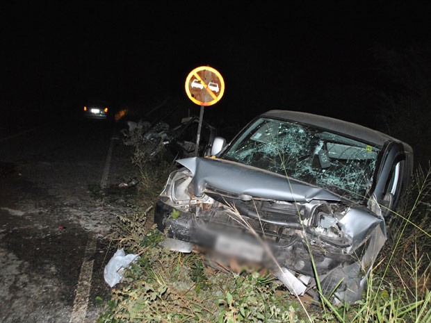 Uma mulher morre e seis pessoas ficam feridas em acidente na BA-263 (Foto: Anderson Oliveira/ Blog do Anderson)