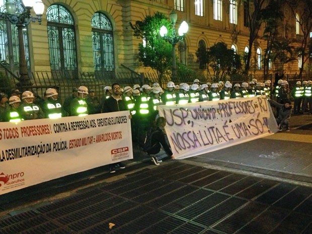 G Manifestantes Da Usp Fecham Vias Na Regi O Da Avenida Paulista