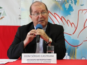 Arcebispo Metropolitano de Manaus, Dom Sérgio Castriani, falou sobre a importância da celebração (Foto: Luis Henrique Oliveira/G1 AM)