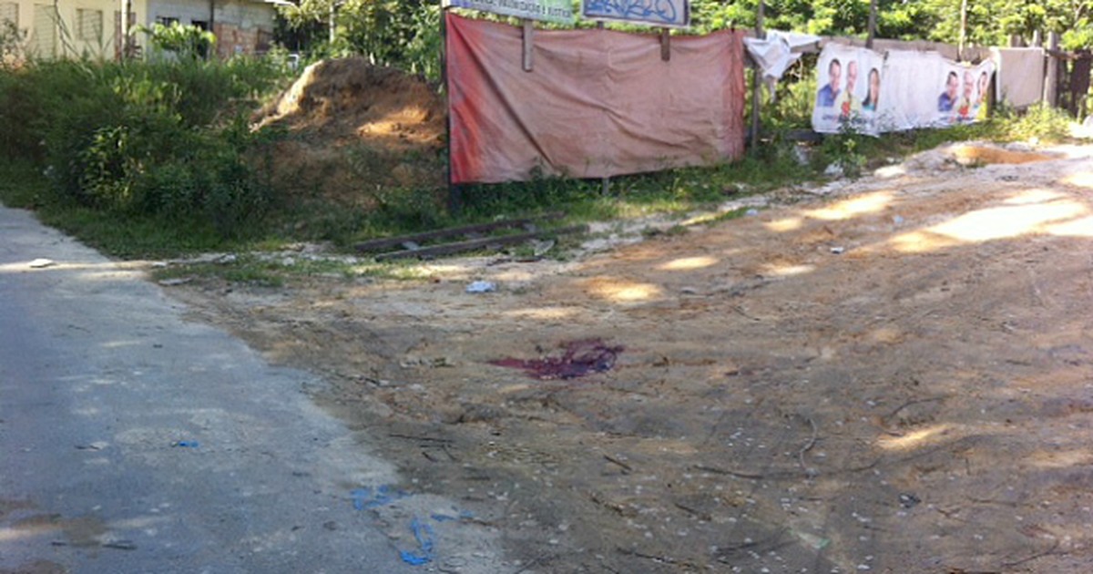 Motociclista é morto por homem conduzido em garupa, em Manaus - Globo.com