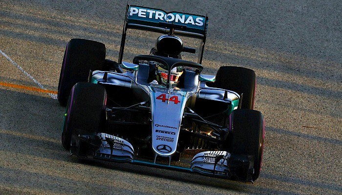 Lewis Hamilton e o halo
