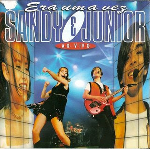 Capa do álbum Era Uma Vez Ao Vivo, da dupla Sandy &amp; Junior, lançado em 1998 (Foto: Reprodução)