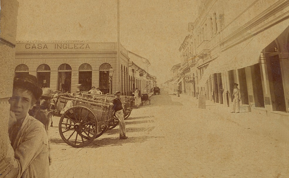 Rua Dr Quirino, na época da epidemia de febre amarela, em Campinas (Foto: Acervo MIS Campinas)
