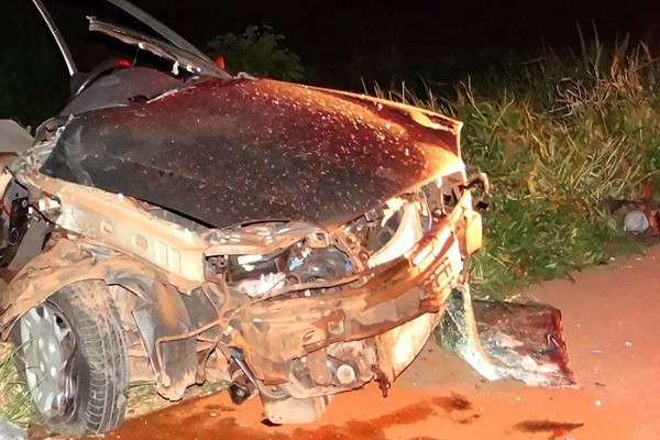 Motorista morreu praticamente na hora em acidente na BR-163, na região de Sorriso (MT). (Foto: Só Notícias/Drielkson Ribeiro)