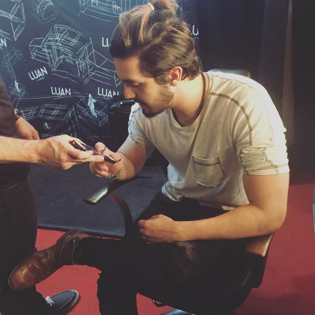 Luan Santana em bastidores de show em Marabá, no Pará (Foto: Instagram/ Reprodução)