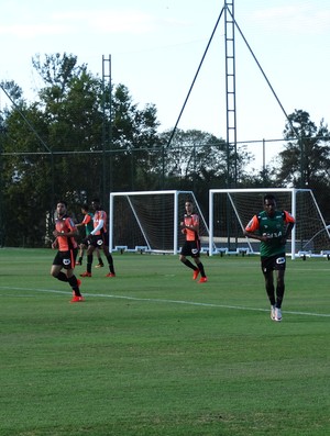 Treino na Cidade do Galo (Foto: Guilherme Frossard) Treino na Cidade do Galo (Foto: Guilherme Frossard)