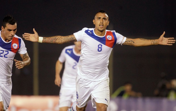 Vidal gol Chile x Paraguai (Foto: Reuters)