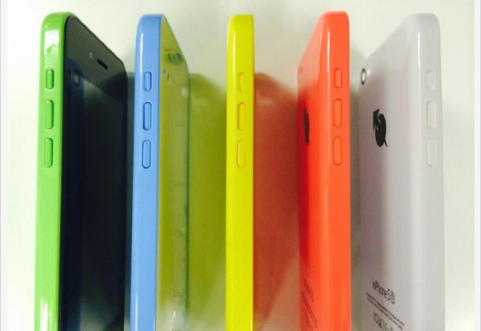 ioPhone 5 é um clone do iPhone 5C fabricado no Japão (Foto: Reprodução/Neowin)