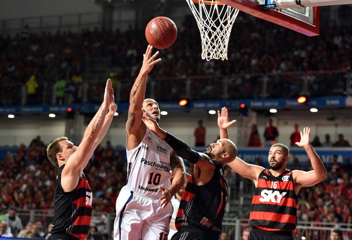 Flamengo x Bauru final do NBB jogo 2 basquete Alex (Foto: João Pires/LNB)