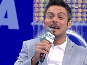Luigi Baricelli apresentou o sorteio (Foto: Reprodução/TV Globo)