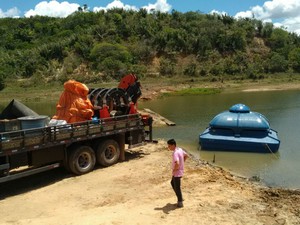 Embasa informou que está instalando um sistema de bombeamento para fazer a reversão do lago de Santa Helena, na Bahia (Foto: Divulgação/Embasa)