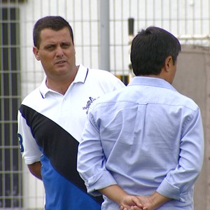Gustavo Bueno, gerente da Ponte Preta (Foto: Jeferson Barbosa/ EPTV)