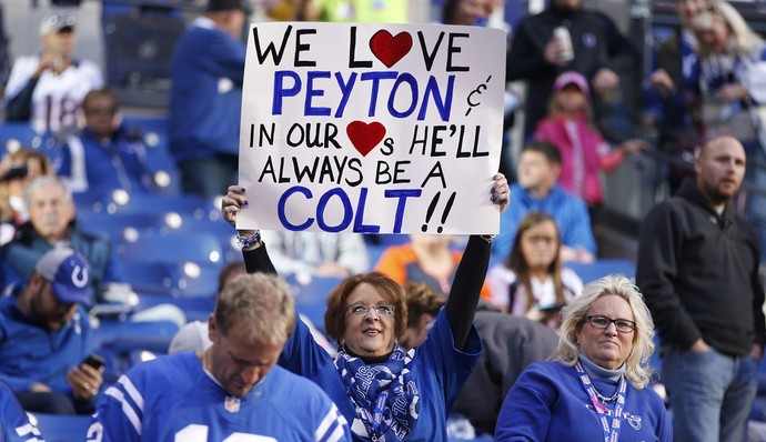 NFL - Peyton Manning derrota Denver Broncos para o Indianapolis Colts (Foto: Andy Lyons / Getty Images) NFL - Peyton Manning derrota Denver Broncos para o Indianapolis Colts (Foto: Andy Lyons / Getty Images)