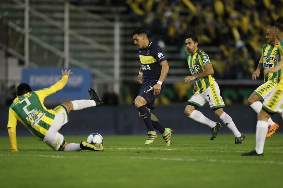 Pavon em ação pelo Boca diante do Aldovisi (Foto: Site oficial do Boca Juniors)