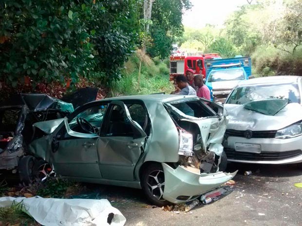 Jovem de 29 anos morreu no local do acidente (Foto: Jefferson Teixeira/Blog Verdinho Itabuna)