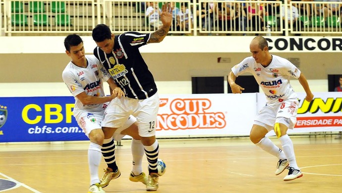 Betão Concórdia Corinthians Liga Futsal (Foto: Ricardo Artifon/ACF)