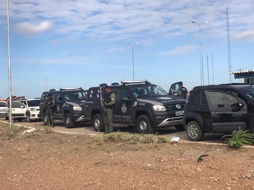 Água era furtada de projeto devia abastecer famílias da região.  (Foto: Divulgação / Polícia Civil)