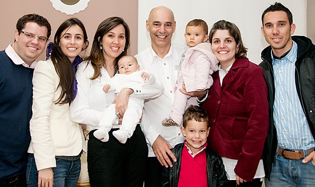 João Bosco com toda a família reunida (Foto: Arquivo pessoal)